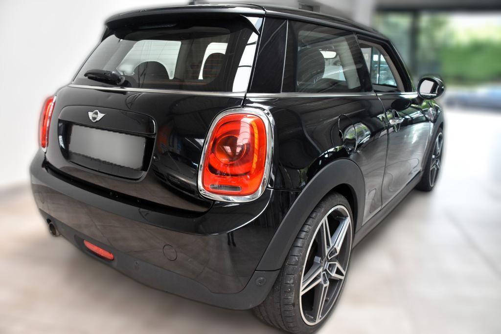 MINI Cooper Teilleder Tempo Navi SHZ PDC AC Schnitzer